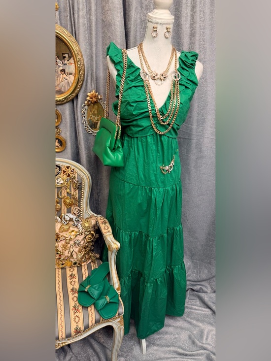 Nicole Miller Dresses & Skirts - Emerald Romance Maxi Dress